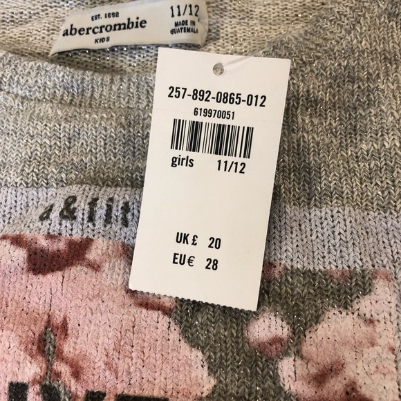 Abercrombie long sleeve - Picture 2 of 2